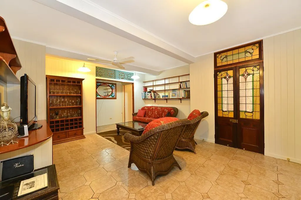 ****  Lilybank Guest House Cairns Ausztrália